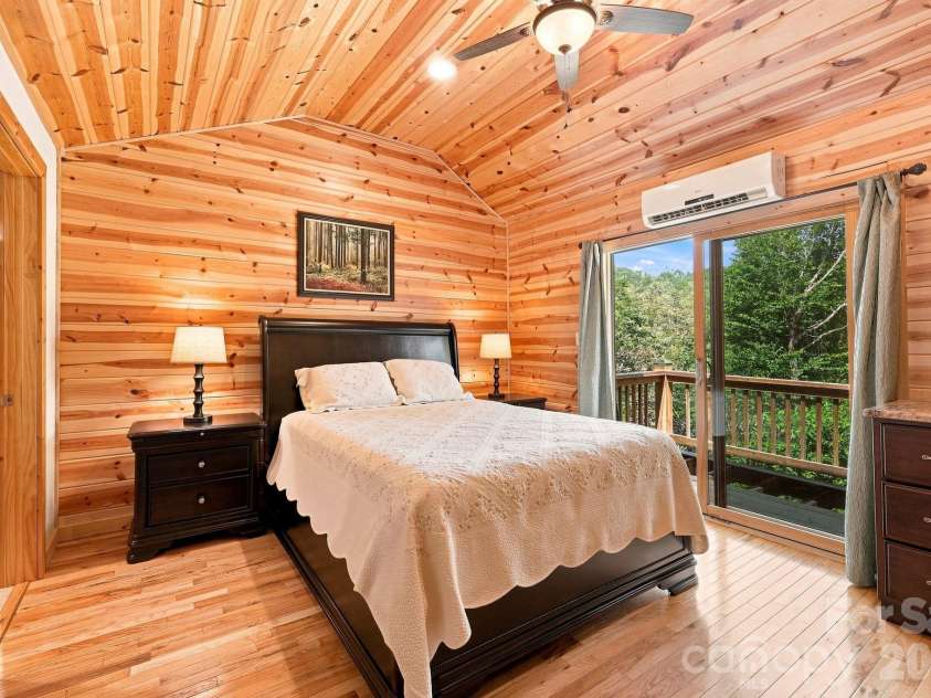 1055 Winter Star Loop, Burnsville, NC 28714.  MLS# CAR4424169, YatesRealty ID 51364. 