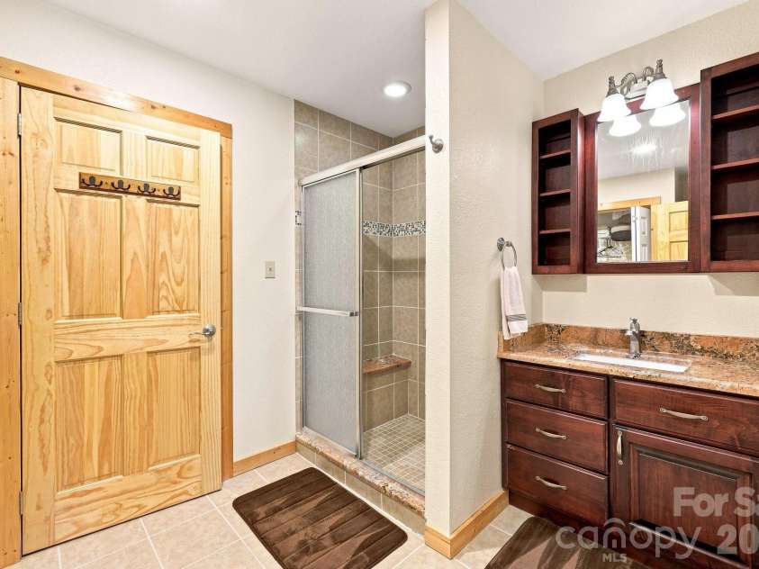 1055 Winter Star Loop, Burnsville, NC 28714.  MLS# CAR4424169, YatesRealty ID 51364. 