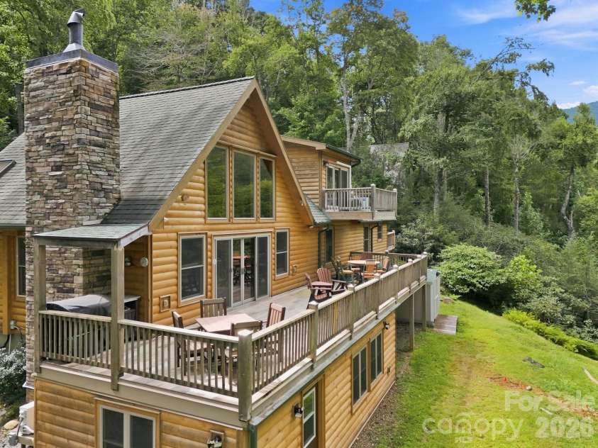 1055 Winter Star Loop, Burnsville, NC 28714.  MLS# CAR4424169, YatesRealty ID 51364. 