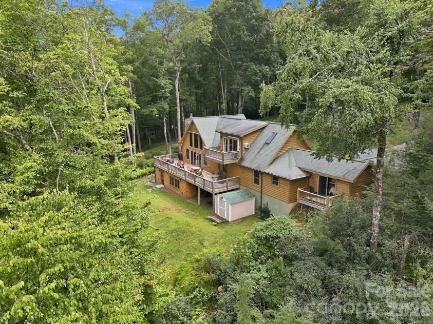1055 Winter Star Loop, Burnsville, NC 28714.  MLS# CAR4424169, YatesRealty ID 51364. 
