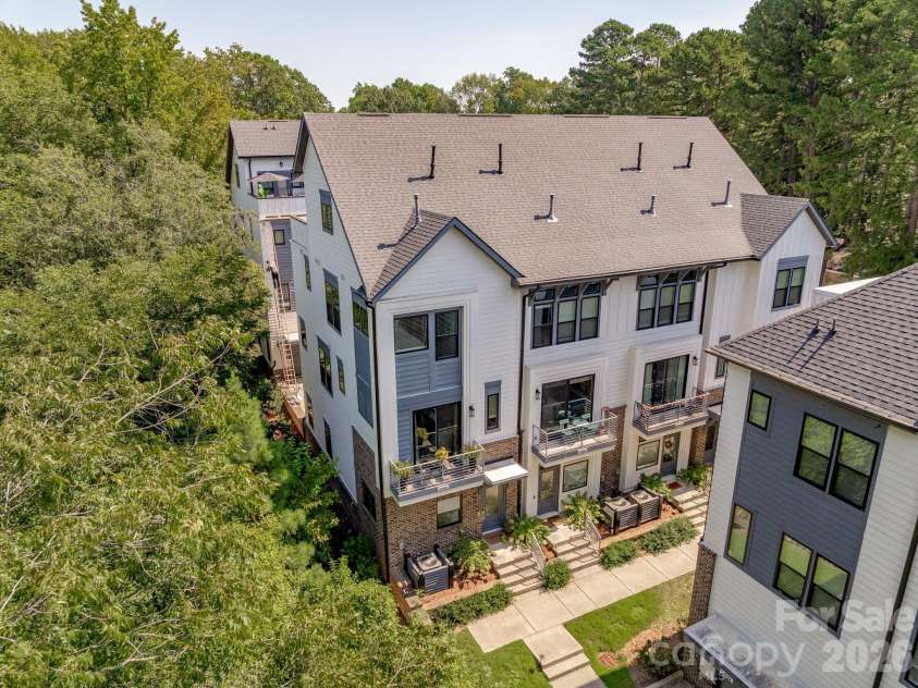 2951 Simpson Drive, Charlotte, NC 28205.  MLS# CAR4424233, YatesRealty ID 51365. 