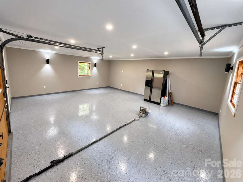 1321 Jenkins Road, Gastonia, NC 28052.  MLS# CAR4425721, YatesRealty ID 51366. 