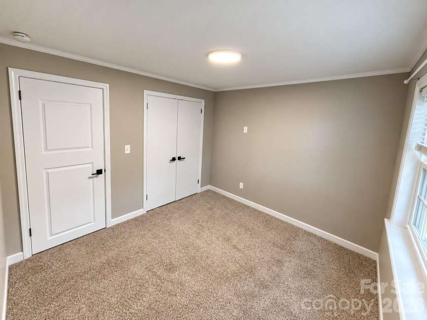 1321 Jenkins Road, Gastonia, NC 28052.  MLS# CAR4425721, YatesRealty ID 51366. 