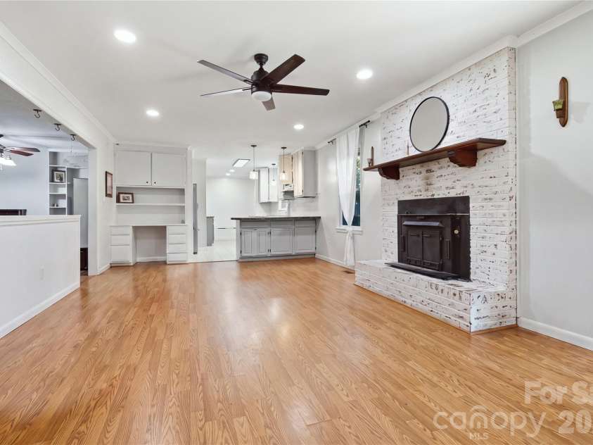 169 Greenbriar Drive, Forest City, NC 28043.  MLS# CAR4396110, YatesRealty ID 51368. 