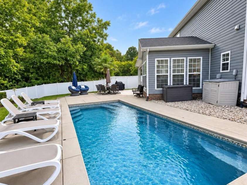 1016 Ellis Pond Drive, Rock Hill, SC 29730.  MLS# CAR4406921, YatesRealty ID 51375. 