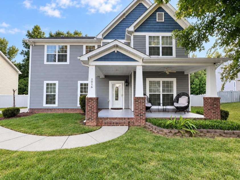 1016 Ellis Pond Drive, Rock Hill, SC 29730.  MLS# CAR4406921, YatesRealty ID 51375. 