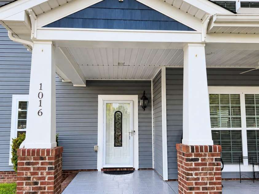 1016 Ellis Pond Drive, Rock Hill, SC 29730.  MLS# CAR4406921, YatesRealty ID 51375. 
