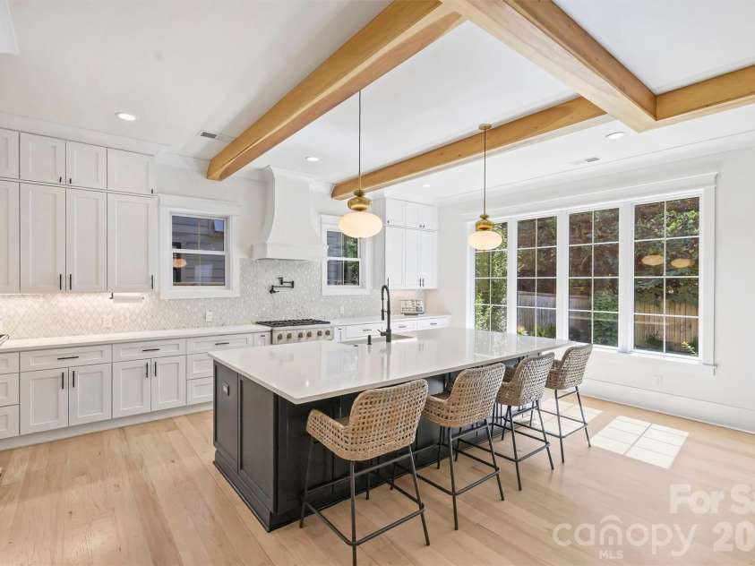 3224 Ford Road, Charlotte, NC 28205.  MLS# CAR4424757, YatesRealty ID 51376. 