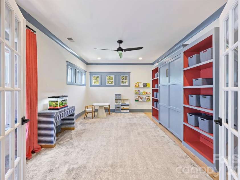 3224 Ford Road, Charlotte, NC 28205.  MLS# CAR4424757, YatesRealty ID 51376. 
