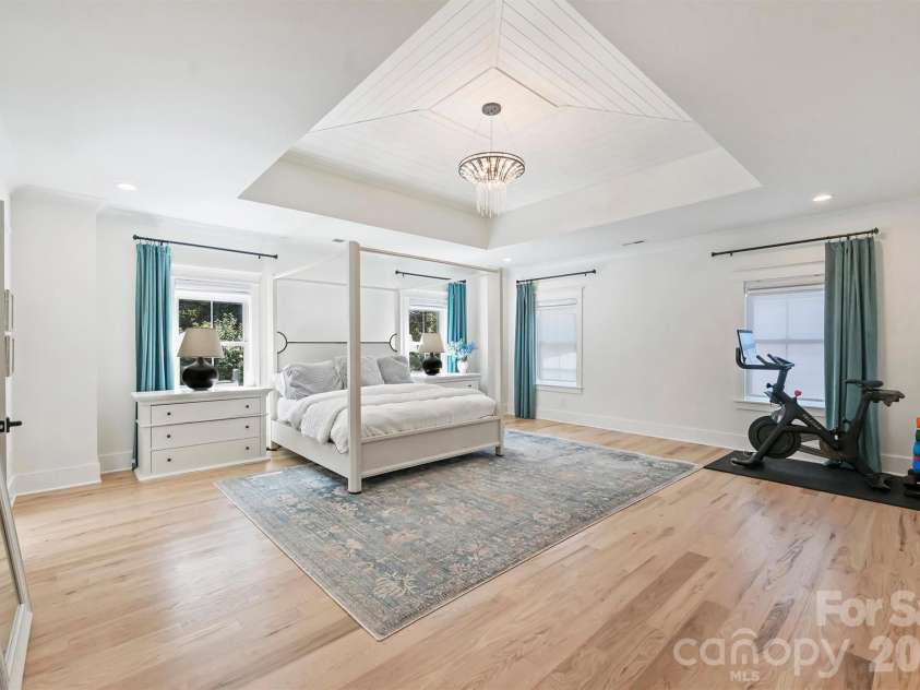3224 Ford Road, Charlotte, NC 28205.  MLS# CAR4424757, YatesRealty ID 51376. 