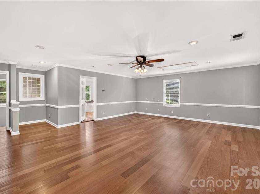 4509 Mullens Ford Road, Charlotte, NC 28226.  MLS# CAR4425762, YatesRealty ID 51379. Expansive Primary Bedroom
