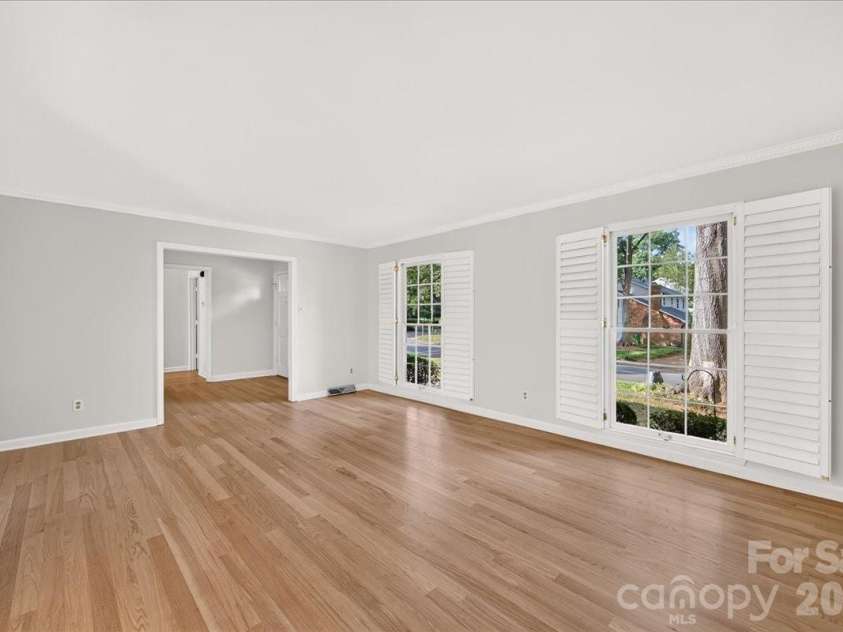 4509 Mullens Ford Road, Charlotte, NC 28226.  MLS# CAR4425762, YatesRealty ID 51379. Front Living Room