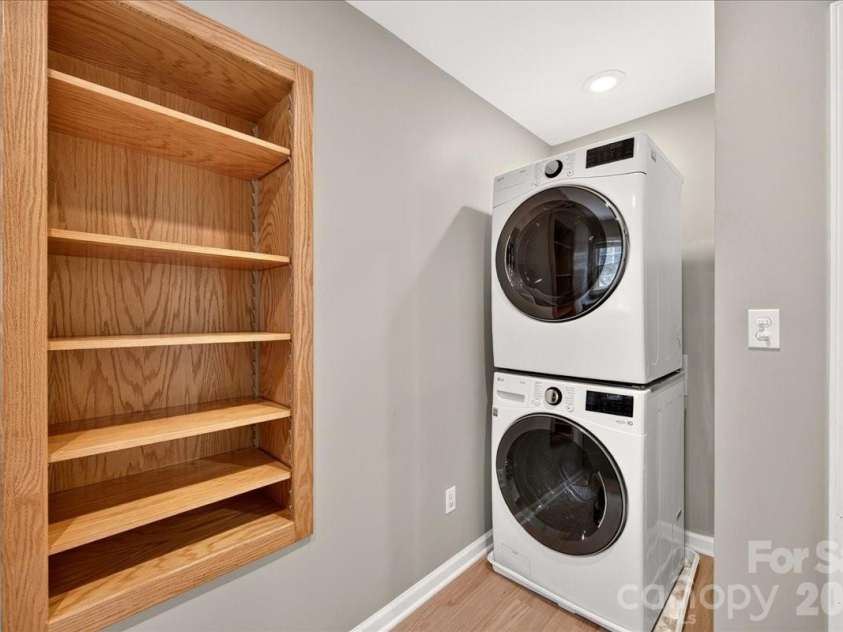 4509 Mullens Ford Road, Charlotte, NC 28226.  MLS# CAR4425762, YatesRealty ID 51379. Laundry Room