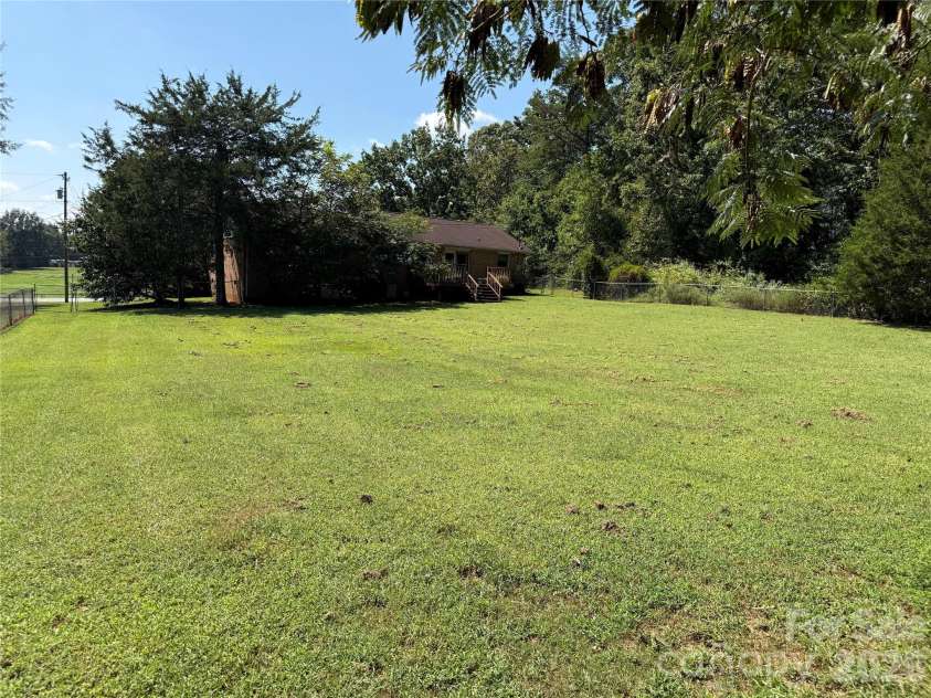 269 Old Henrietta Road, Forest City, NC 28043.  MLS# CAR4425792, YatesRealty ID 51380. 