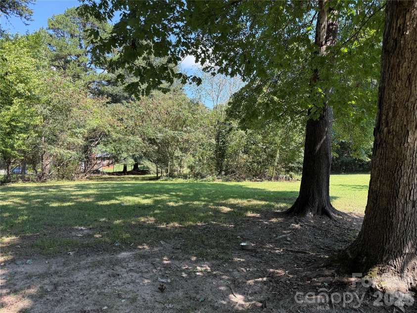 269 Old Henrietta Road, Forest City, NC 28043.  MLS# CAR4425792, YatesRealty ID 51380. 