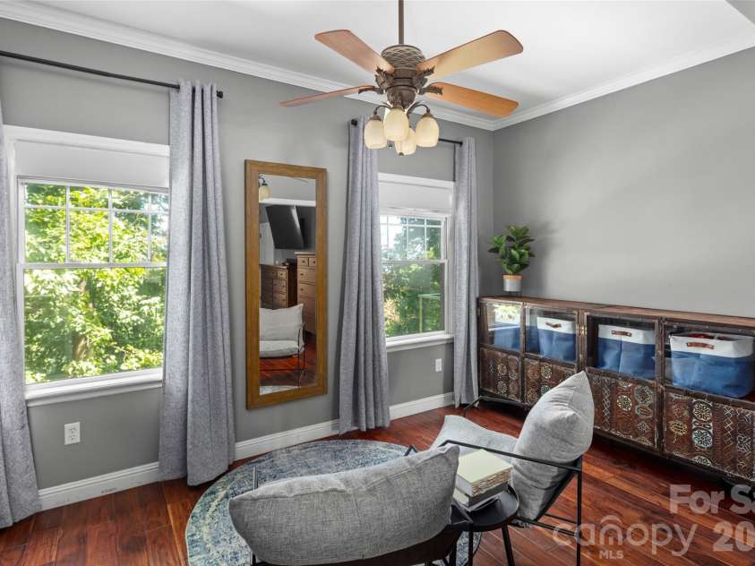 349 View Rock Lane, Hendersonville, NC 28791.  MLS# CAR4422786, YatesRealty ID 51384. 