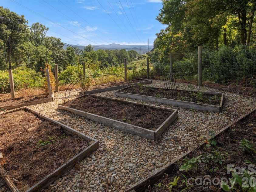349 View Rock Lane, Hendersonville, NC 28791.  MLS# CAR4422786, YatesRealty ID 51384. Raised garden beds