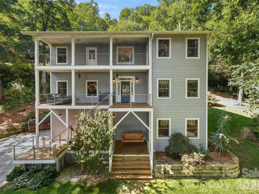 349 View Rock Lane, Hendersonville, NC 28791.  MLS# CAR4422786, YatesRealty ID 51384. Welcome home!