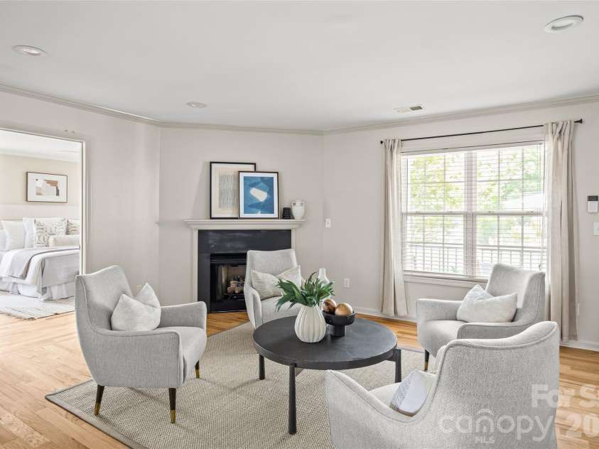 2110 Stratford Avenue, Charlotte, NC 28205.  MLS# CAR4418479, YatesRealty ID 51385. 