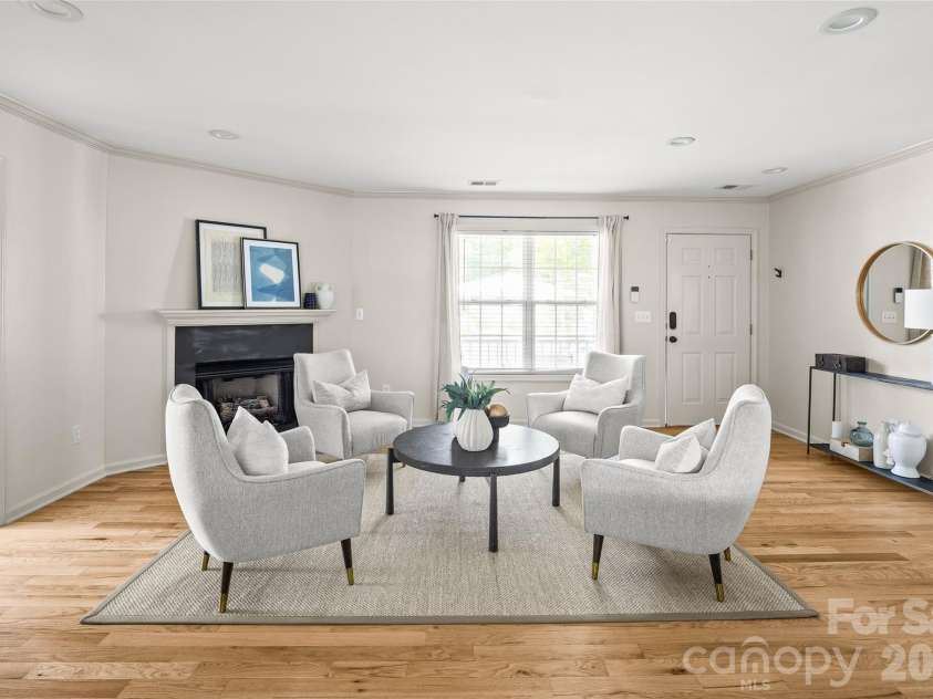 2110 Stratford Avenue, Charlotte, NC 28205.  MLS# CAR4418479, YatesRealty ID 51385. 