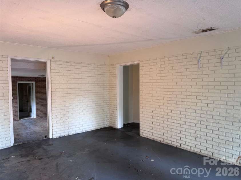 1713 White Store Road, Monroe, NC 28112.  MLS# CAR4425609, YatesRealty ID 51387. 