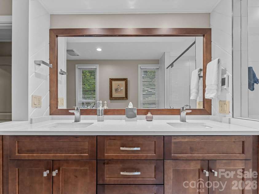 116 Country Ridge Road, Laurel Park, NC 28739.  MLS# CAR4424750, YatesRealty ID 51388. 