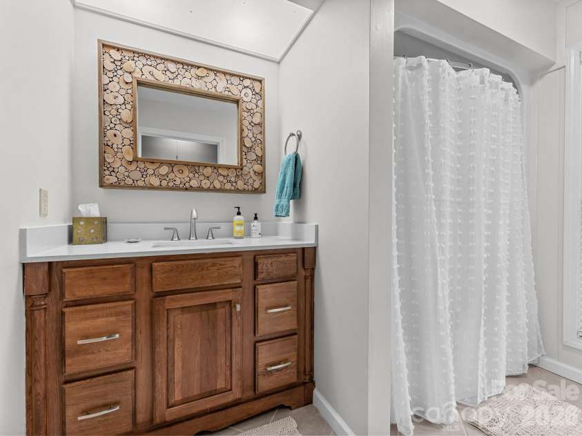 116 Country Ridge Road, Laurel Park, NC 28739.  MLS# CAR4424750, YatesRealty ID 51388. 