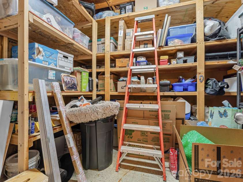 116 Country Ridge Road, Laurel Park, NC 28739.  MLS# CAR4424750, YatesRealty ID 51388. 
