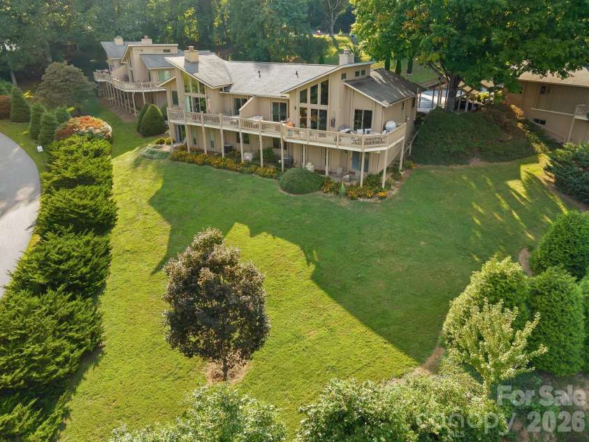 116 Country Ridge Road, Laurel Park, NC 28739.  MLS# CAR4424750, YatesRealty ID 51388. 
