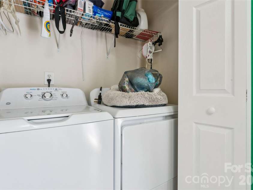 10420 Hugue Way, Charlotte, NC 28214.  MLS# CAR4415231, YatesRealty ID 51389. Laundry Room