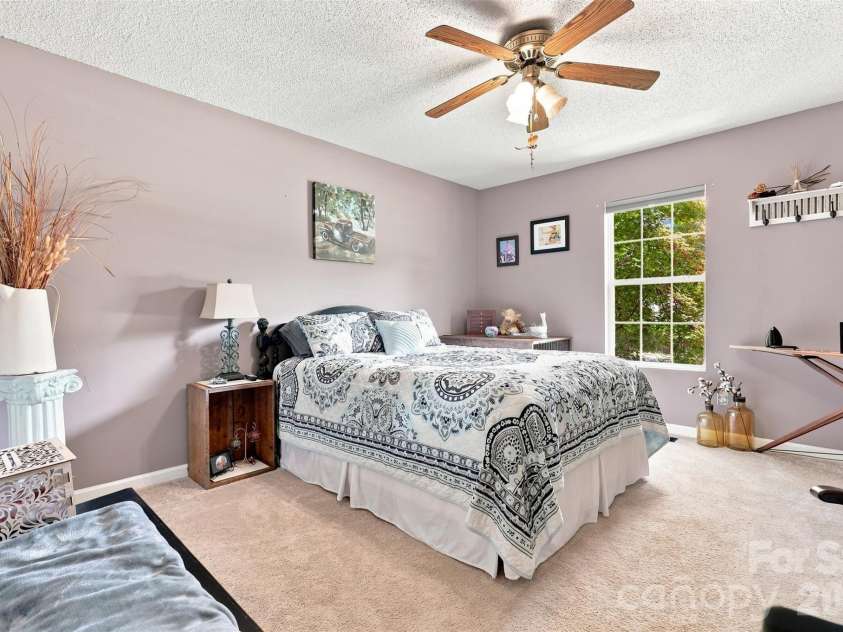 1009 Willow Run Road, Anderson, SC 29621.  MLS# CAR4425830, YatesRealty ID 51395. 