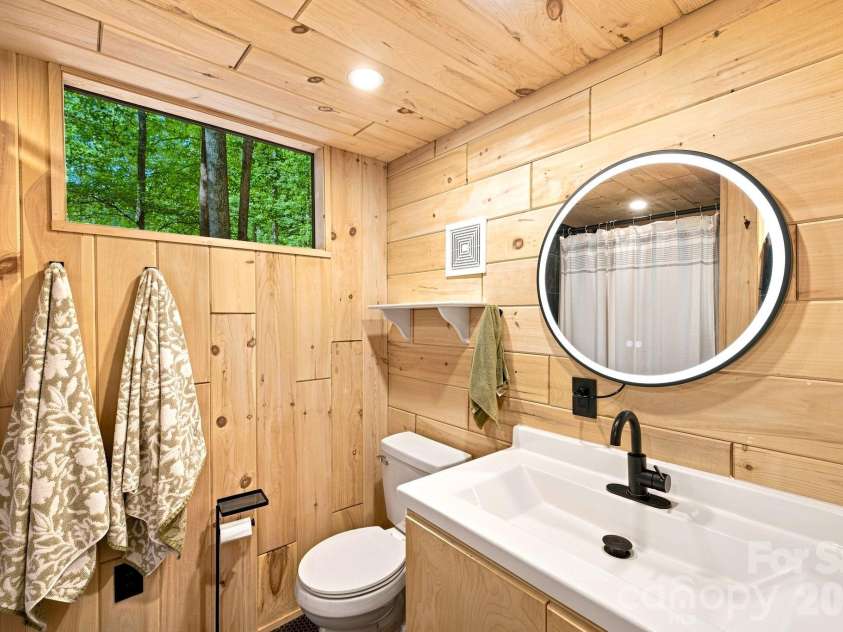 145 Kingfisher Lane, Sylva, NC 28779.  MLS# CAR4425867, YatesRealty ID 51397. 