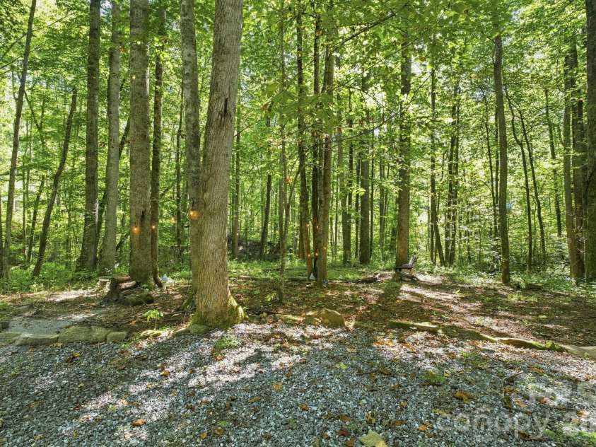 145 Kingfisher Lane, Sylva, NC 28779.  MLS# CAR4425867, YatesRealty ID 51397. 