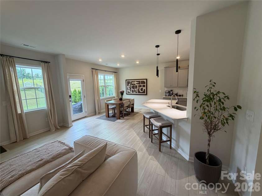 292 Runner Stone Lane, Fort Mill, SC 29715.  MLS# CAR4425691, YatesRealty ID 51399. 