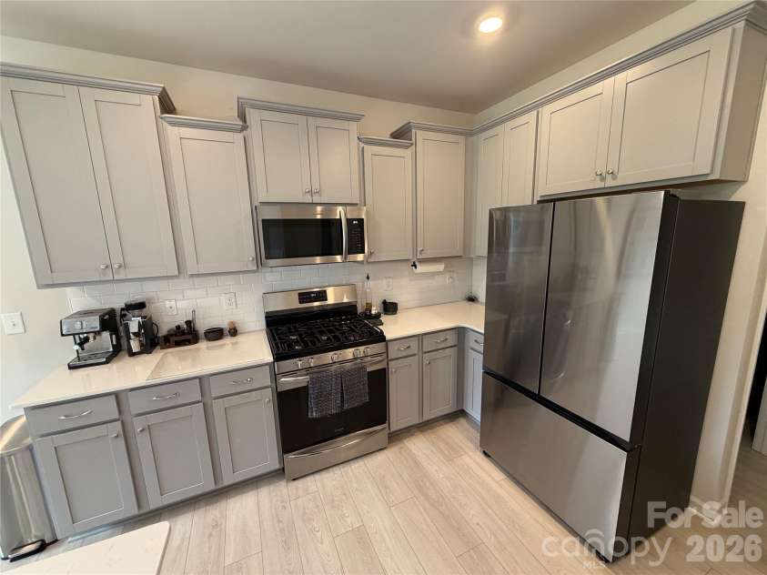 292 Runner Stone Lane, Fort Mill, SC 29715.  MLS# CAR4425691, YatesRealty ID 51399. 