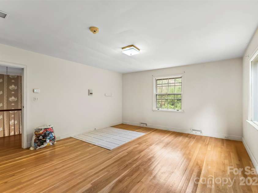 301 Louise Avenue, Valdese, NC 28690.  MLS# CAR4307107, YatesRealty ID 514. 3rd bedroom