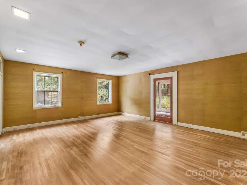 301 Louise Avenue, Valdese, NC 28690.  MLS# CAR4307107, YatesRealty ID 514. 4th bedroom