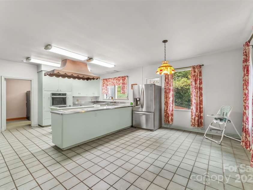 301 Louise Avenue, Valdese, NC 28690.  MLS# CAR4307107, YatesRealty ID 514. 