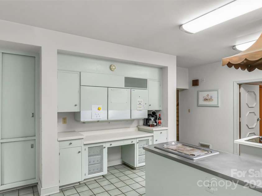 301 Louise Avenue, Valdese, NC 28690.  MLS# CAR4307107, YatesRealty ID 514. 