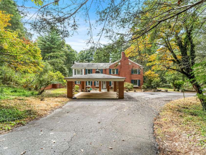 301 Louise Avenue, Valdese, NC 28690.  MLS# CAR4307107, YatesRealty ID 514. 