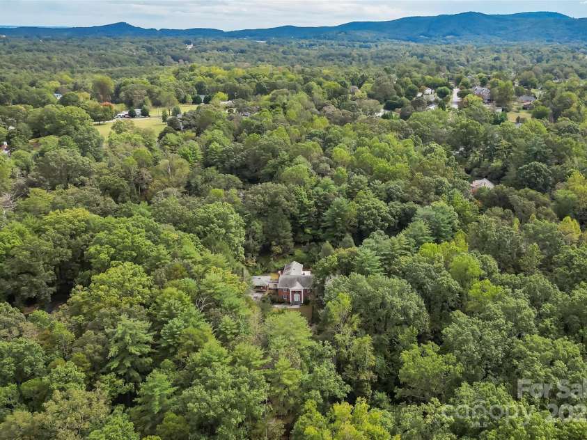 301 Louise Avenue, Valdese, NC 28690.  MLS# CAR4307107, YatesRealty ID 514. 