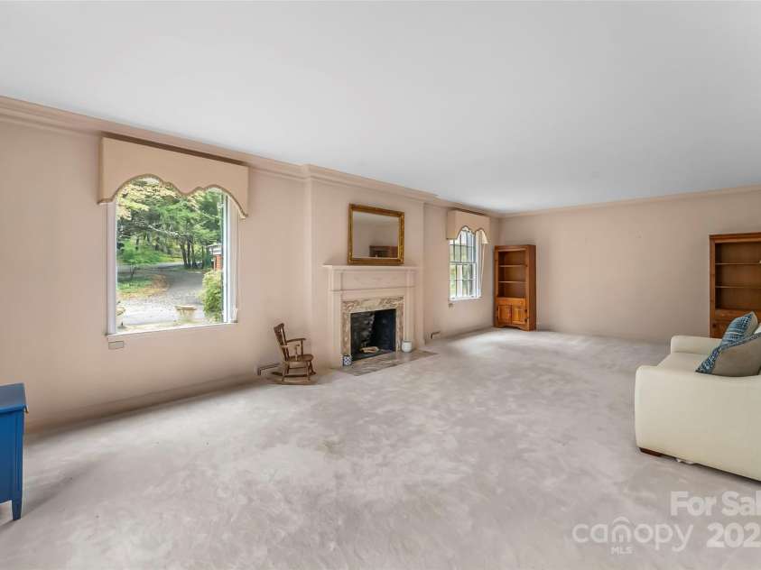 301 Louise Avenue, Valdese, NC 28690.  MLS# CAR4307107, YatesRealty ID 514. Family room