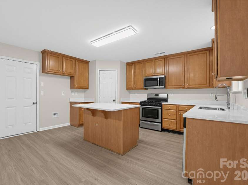 3849 Parkers Fry None, Fort Mill, SC 29715.  MLS# CAR4425878, YatesRealty ID 51401. 