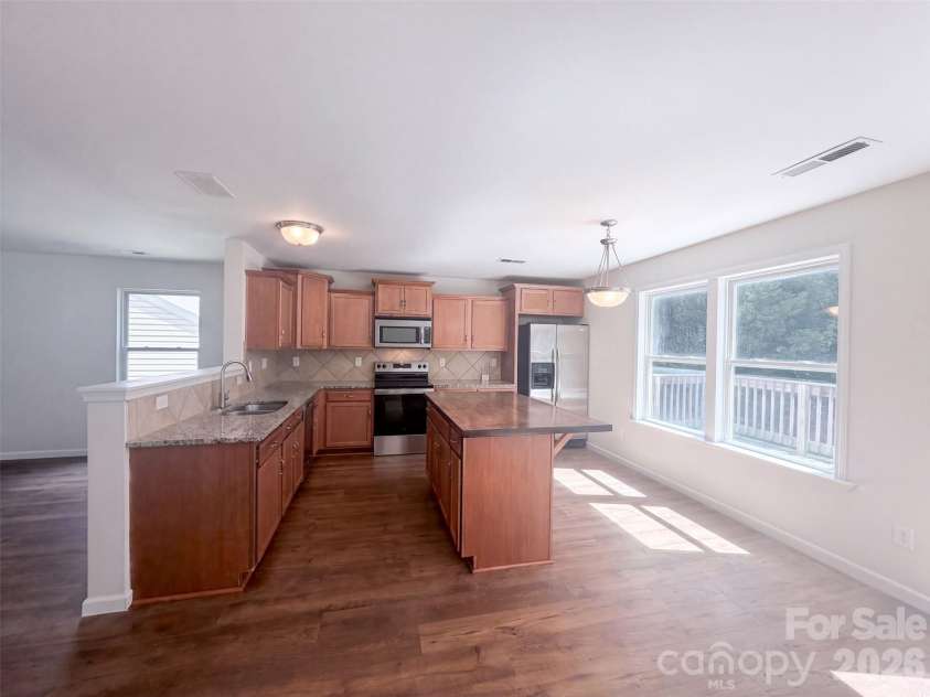 112 Sheridan Court, Mooresville, NC 28115.  MLS# CAR4425883, YatesRealty ID 51403. 