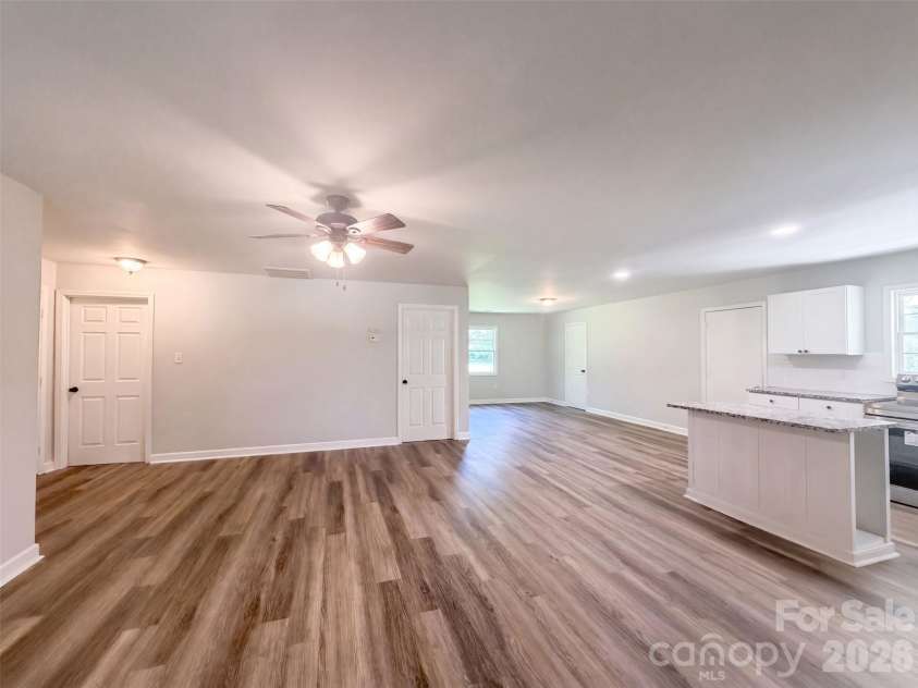 131 Highland Point Avenue, Harmony, NC 28634.  MLS# CAR4425894, YatesRealty ID 51405. 