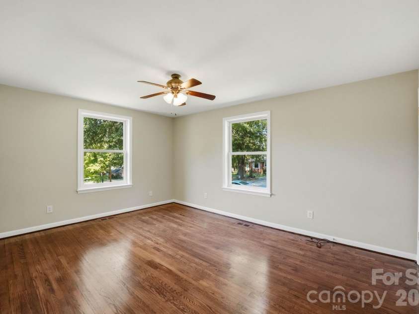517 Battleground Road, Lincolnton, NC 28092.  MLS# CAR4425854, YatesRealty ID 51409. 