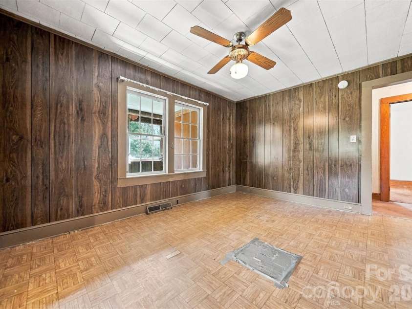 2529 Morganton Boulevard, Lenoir, NC 28645.  MLS# CAR4405261, YatesRealty ID 51410. 