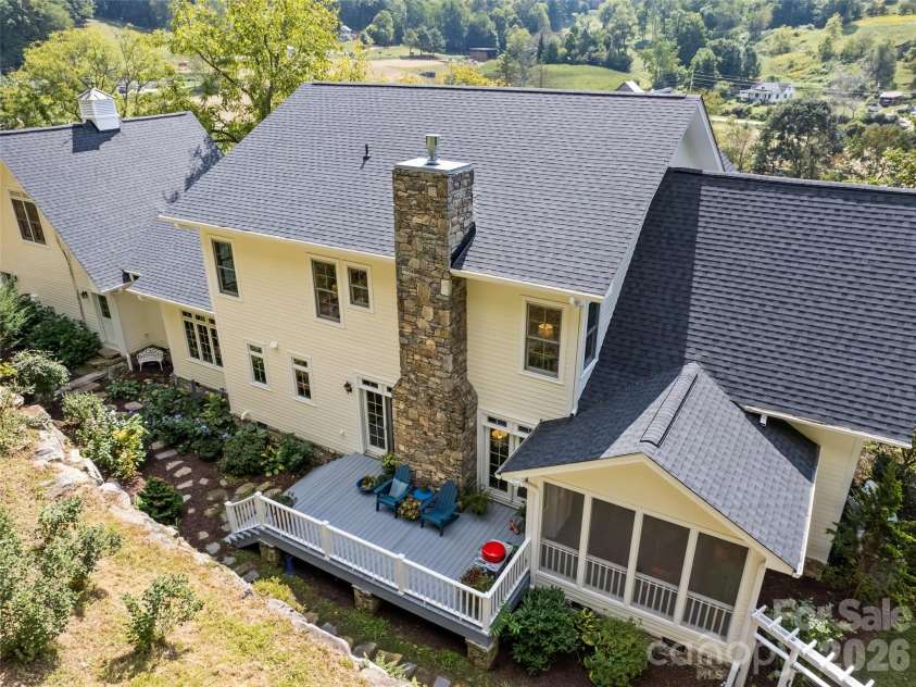 3827 Liner Creek Road, Clyde, NC 28721.  MLS# CAR4425350, YatesRealty ID 51412. 