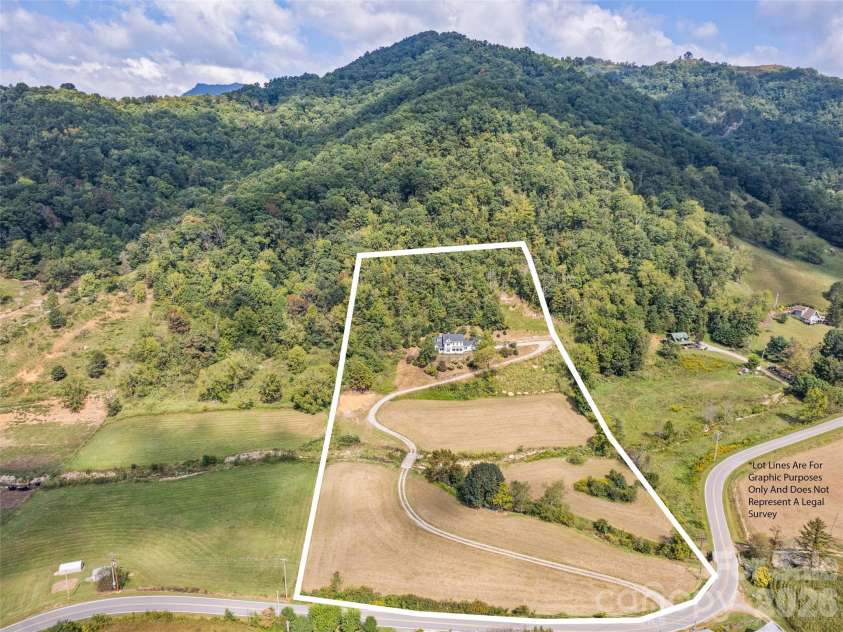 3827 Liner Creek Road, Clyde, NC 28721.  MLS# CAR4425350, YatesRealty ID 51412. 