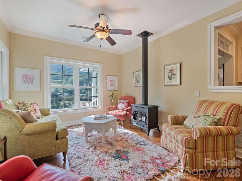 3827 Liner Creek Road, Clyde, NC 28721.  MLS# CAR4425350, YatesRealty ID 51412. 
